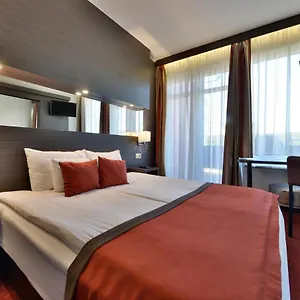 Hotel City Inn 4*, בודפשט הונגריה