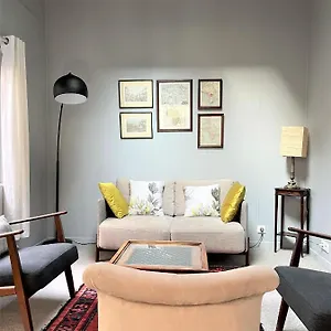 Maison Exceptionnelle, Campagne A Paris