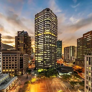 https://wink-one-thibault.hotels-capetown.com
