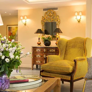 Отель Le Relais Des Halles, Париж