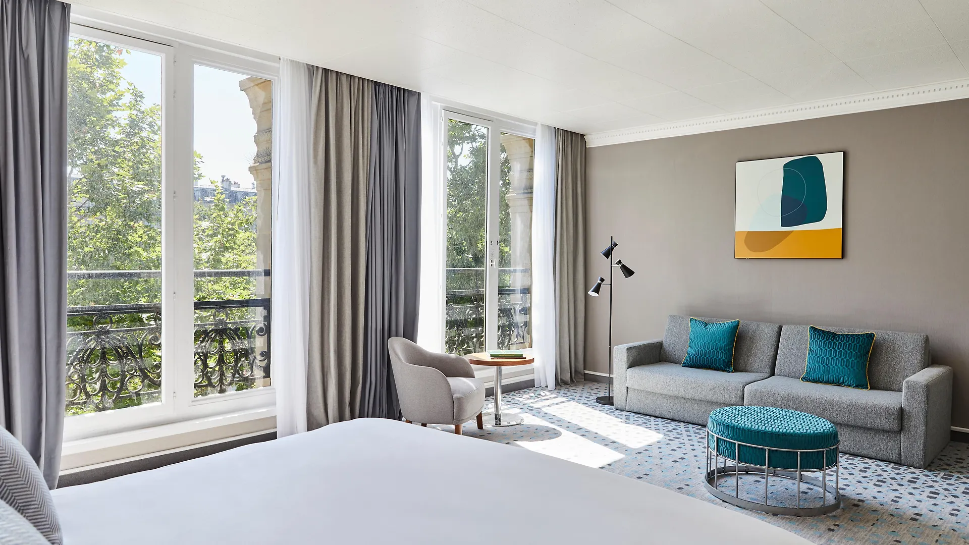 ****  Crowne Plaza Paris République, an IHG Hotel France