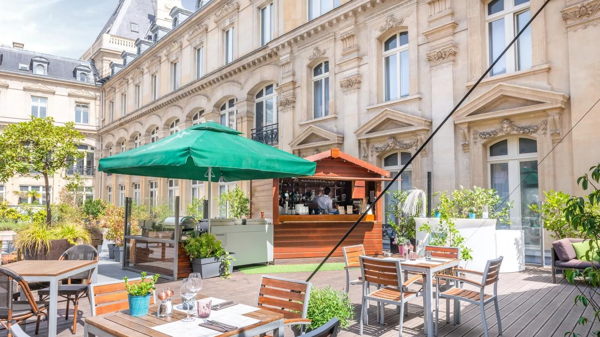 ****  Отель Crowne Plaza Paris Republique By Ihg Франция